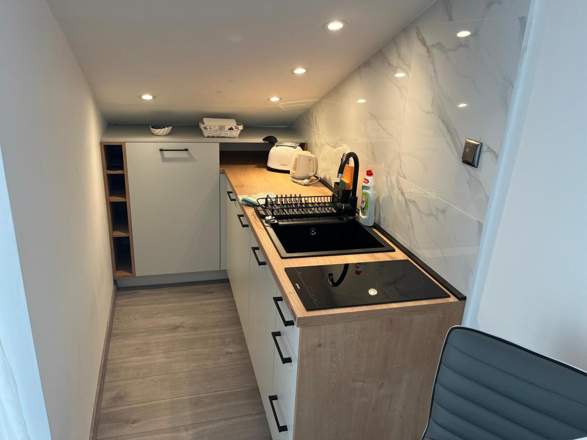 Apartments Lopac Ядраново Екстериор снимка