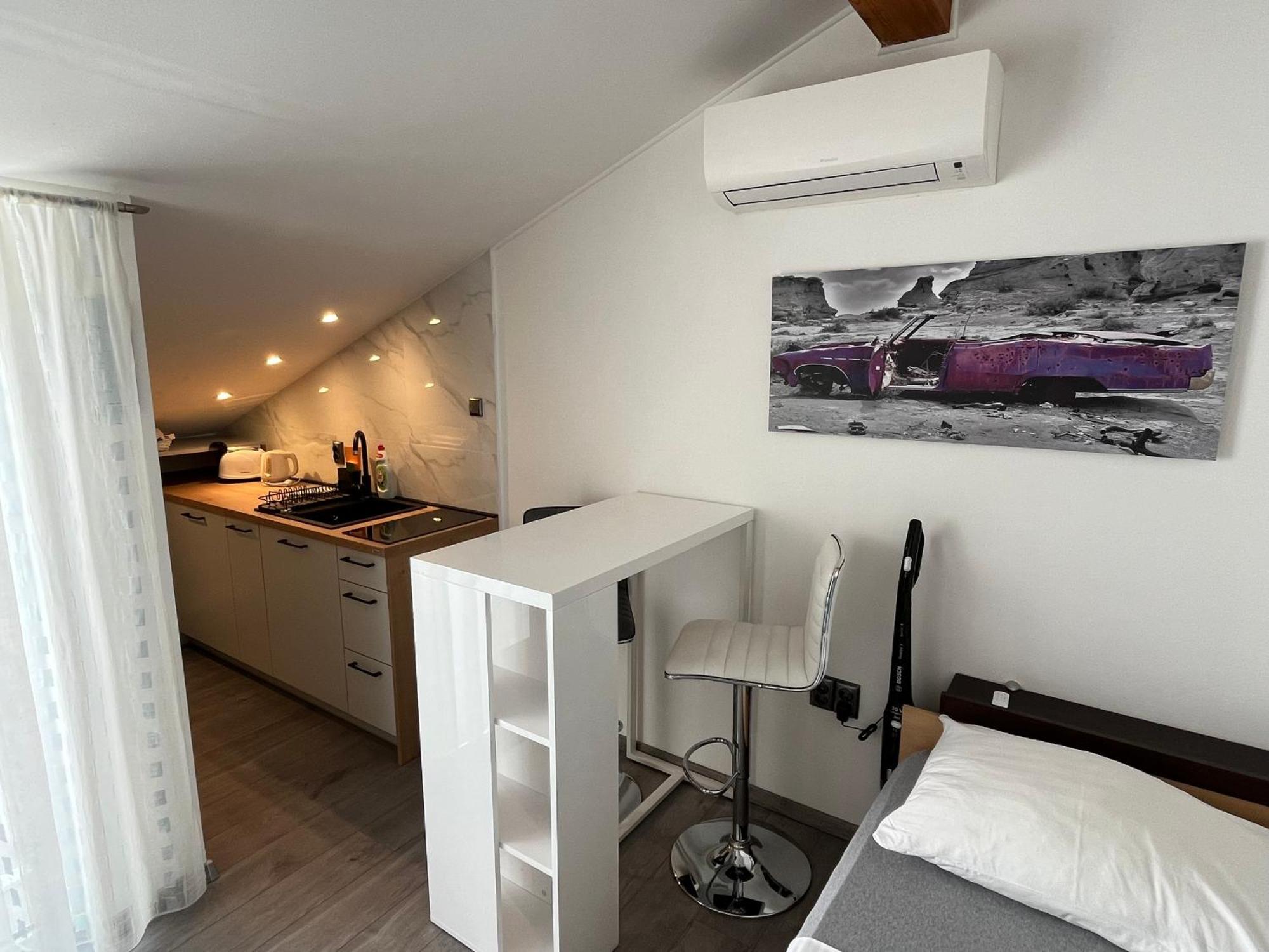 Apartments Lopac Ядраново Екстериор снимка