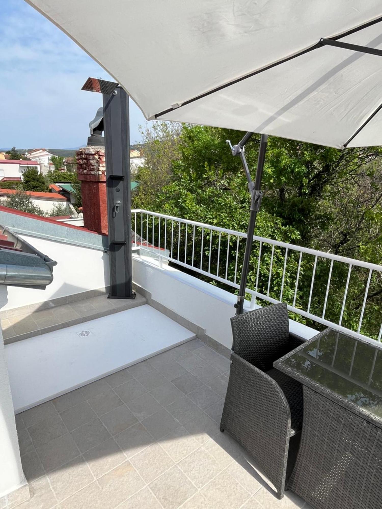 Apartments Lopac Ядраново Екстериор снимка