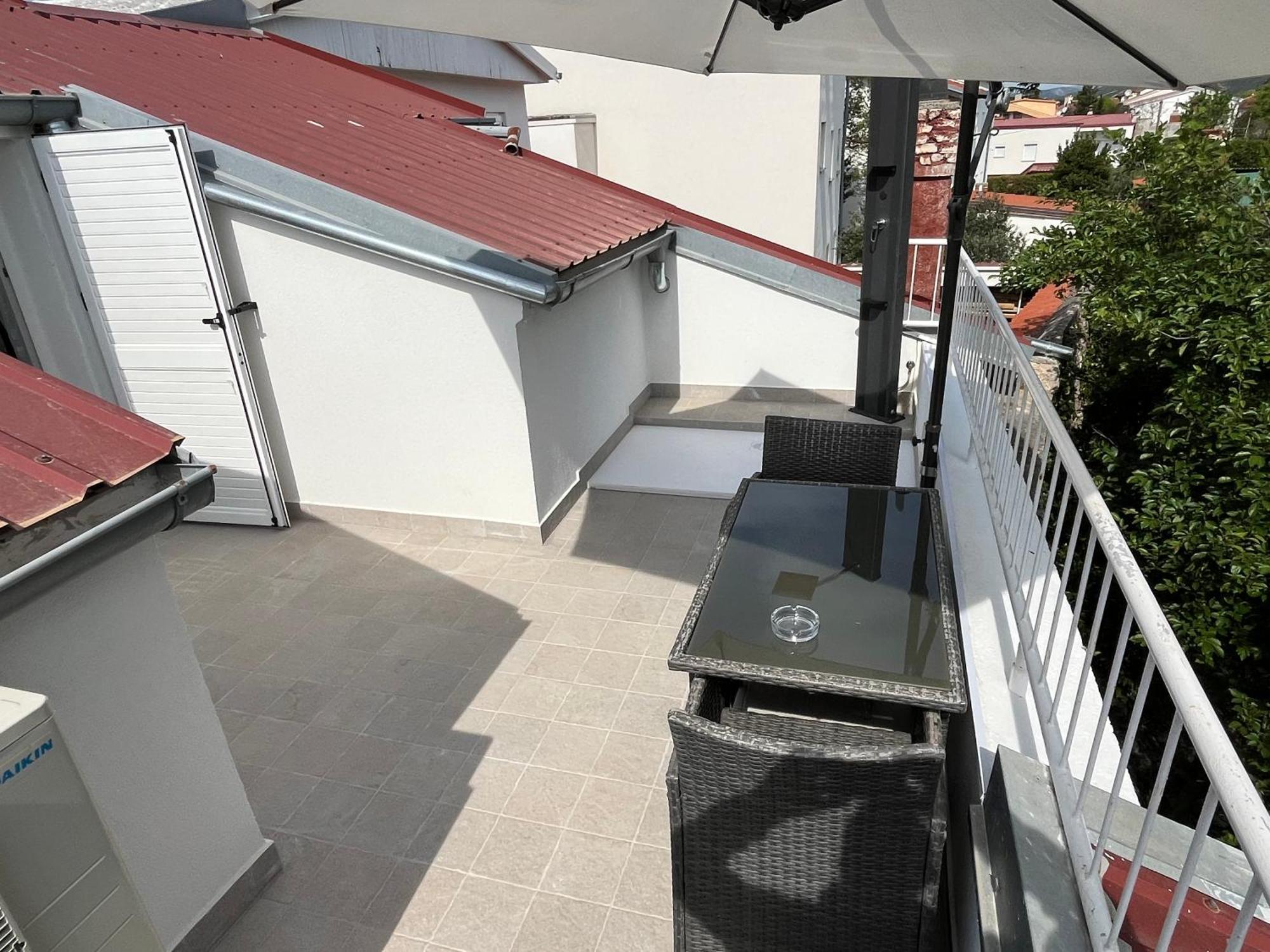 Apartments Lopac Ядраново Екстериор снимка
